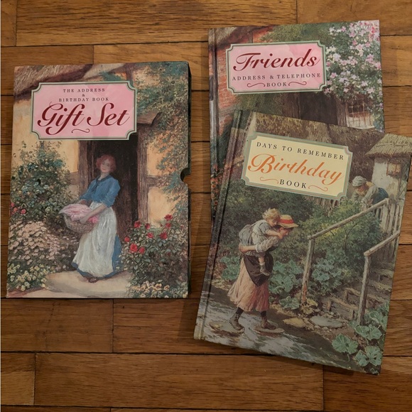 BNIB 2 Books for Friends and Addresses and a book for everyone’s birthday!! - Picture 6 of 17